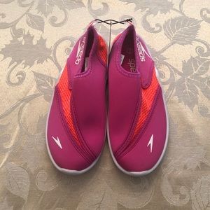 Girls Speedo Water Shoes Pink Size 2